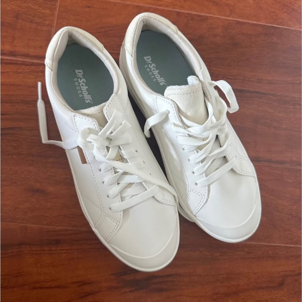 Dr. Scholl's Cream and White Sneakers - Picture 4 of 7